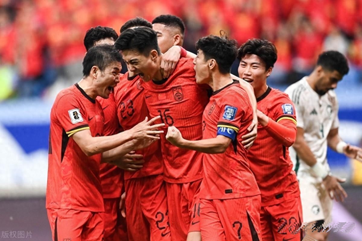 包含国家队备战选拔赛，豪情冲击世界杯擂台的词条