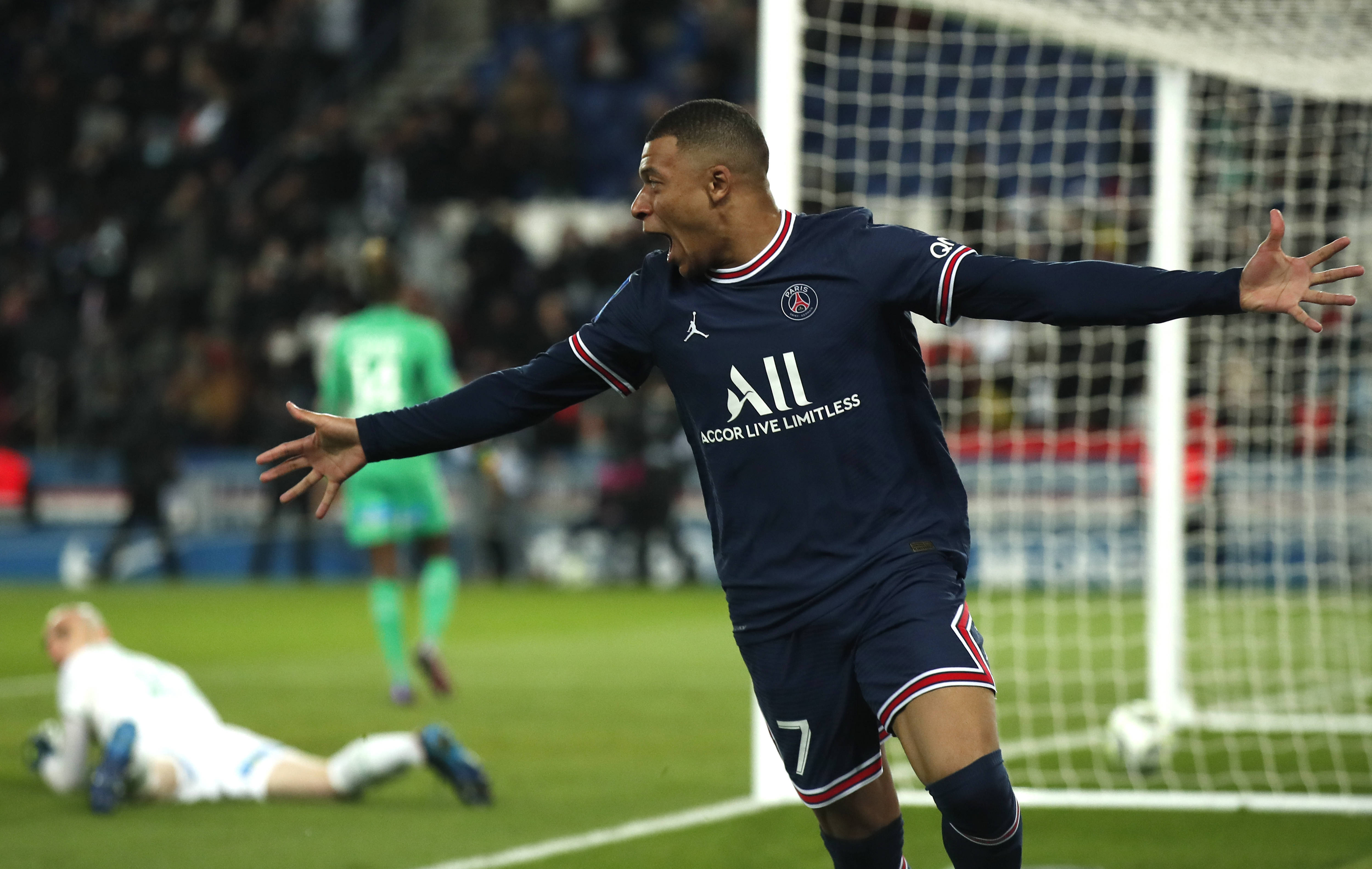 九游娱乐首页-关于巴黎圣日耳曼官方微博转发赞扬，近期表现抢眼的信息