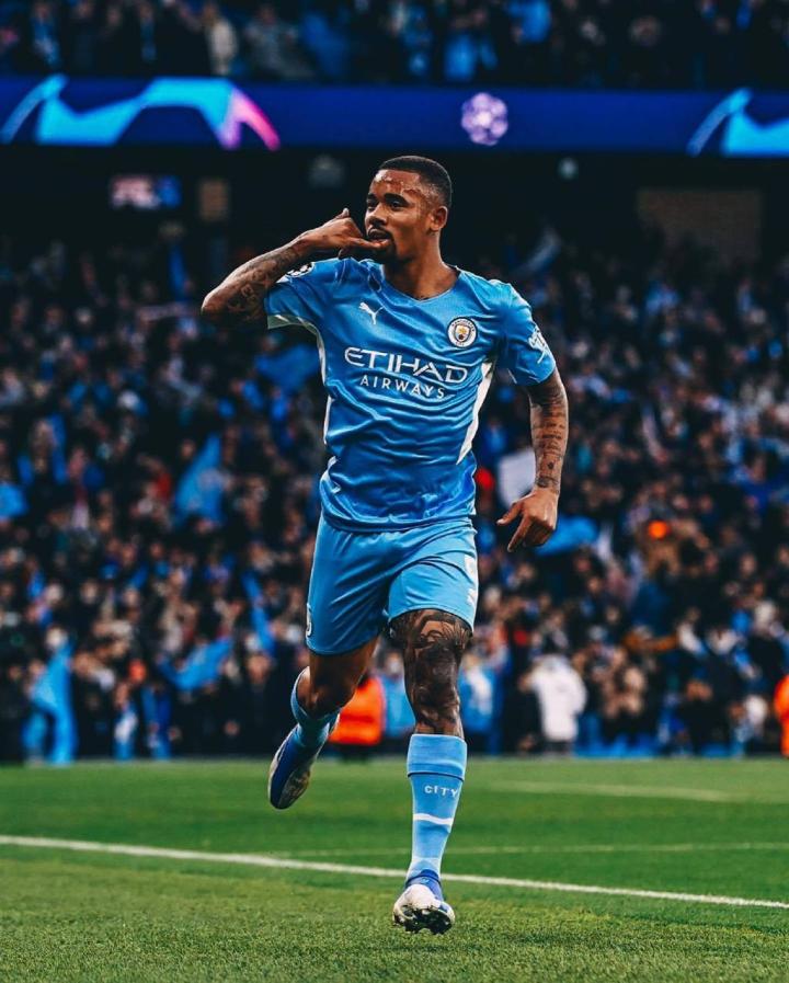 包含罗马主场逆转收官，主场取胜重要三分的词条