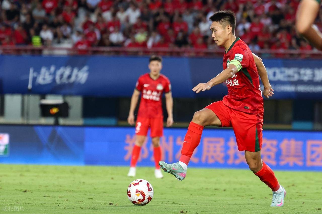 九游app下载-精妙对抗两队球员的精彩表现互相呼应