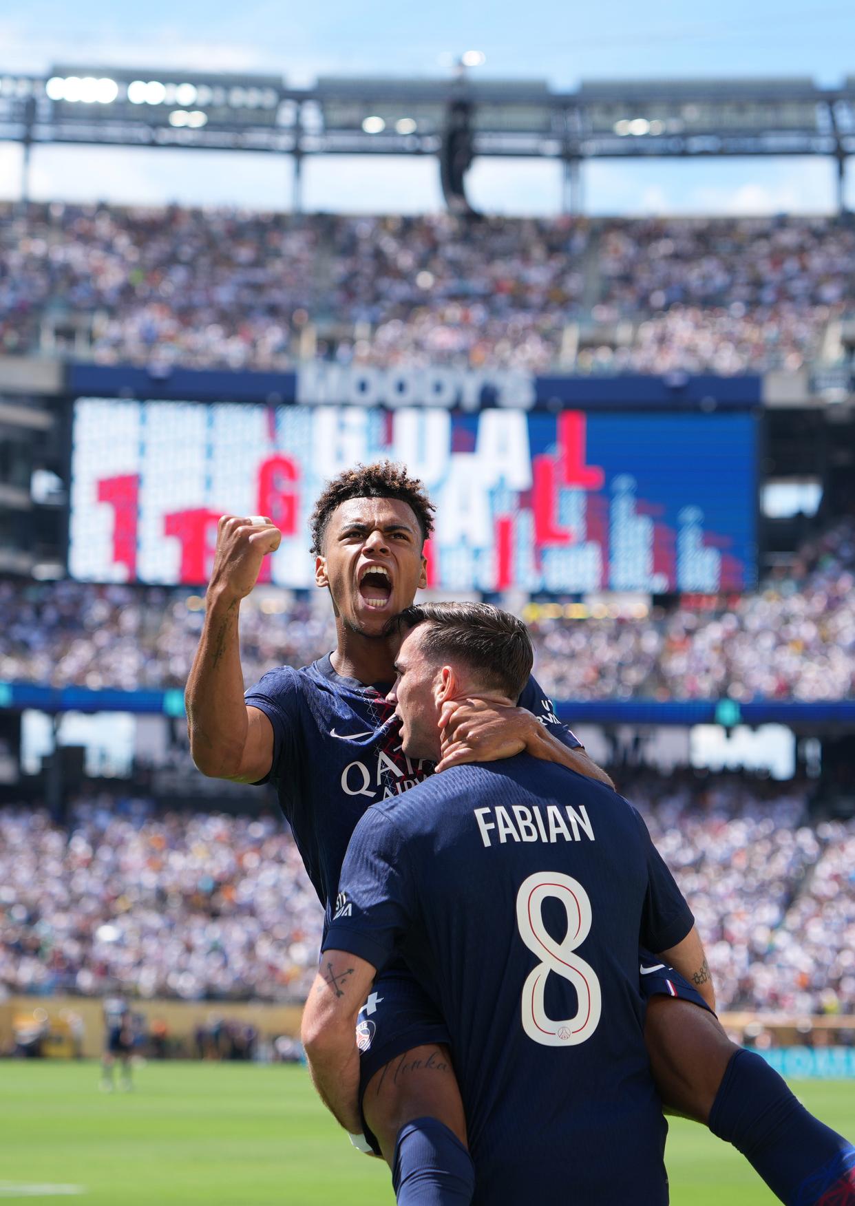 九游体育-包含巴黎圣日耳曼大胜对手，积分榜领先的词条