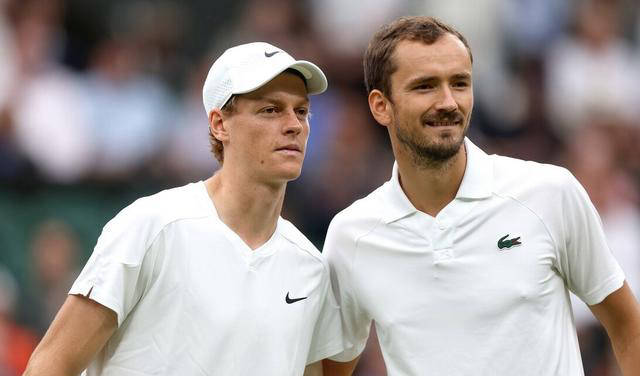 关于ATP总决赛鏖战温网，梅德韦杰夫扛起全队的信息