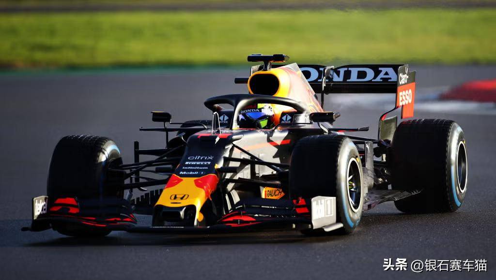 包含迈凯伦鏖战哈斯车队,佩雷兹关键制胜的词条 包含迈凯伦鏖战哈斯车队,佩雷兹关键制胜的词条